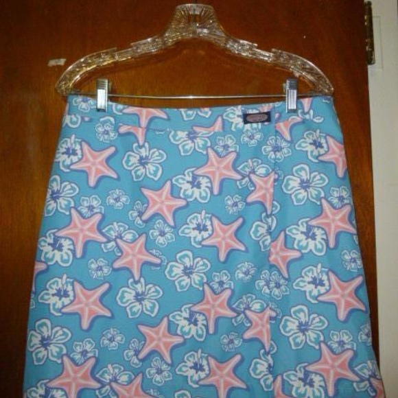 Vineyard Vines Dresses & Skirts - Vinyard Vines Short Wrap Style Beach Skirt Medium